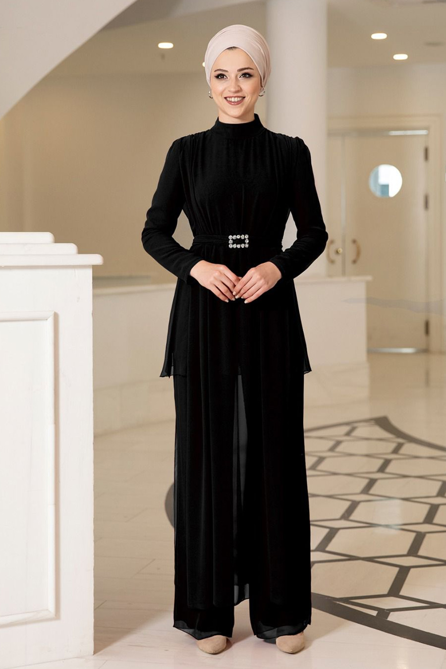 BLACK TUNIC AND PANT SUIT